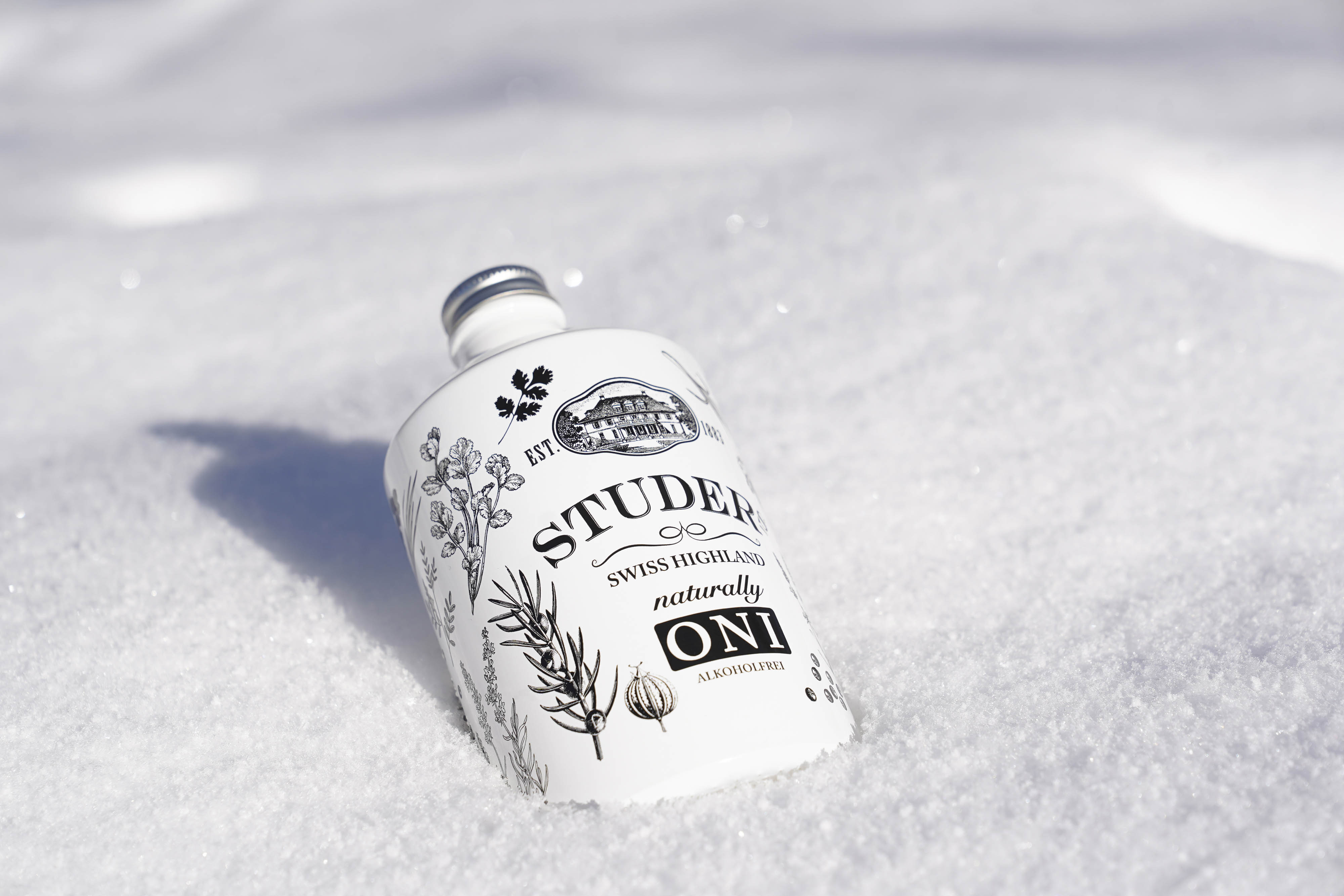 _DSC7303 Studers ONI - alkoholfreier Gin - 0,5l