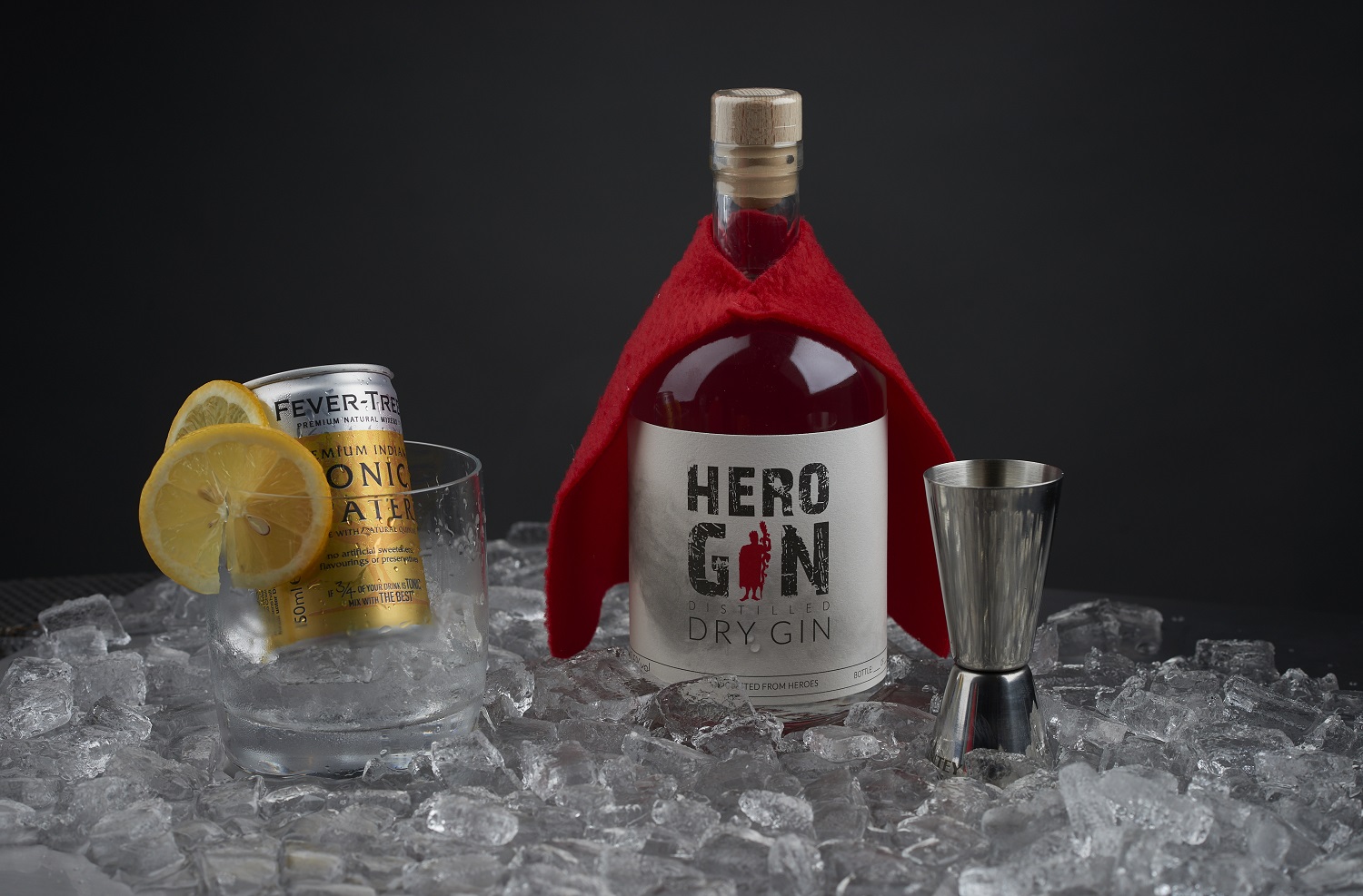 Hero Gin - Distilled Dry Gin - Handcrafted from Heroes (0,5l | 40,5%vol.) *versandkostenfrei*